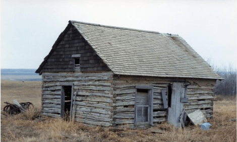 Farmhouse Barns 1.PNG